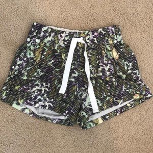LULULEMON SHORTS (rare)